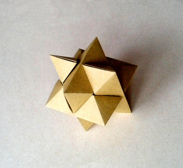 Burr puzzle origami